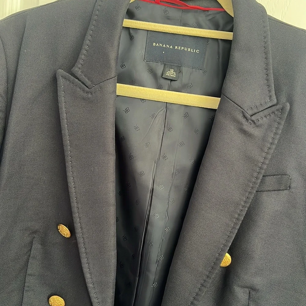 Banana Republic Black and Gold Blazer Classic Suit Jacket - Picture 3 of 4